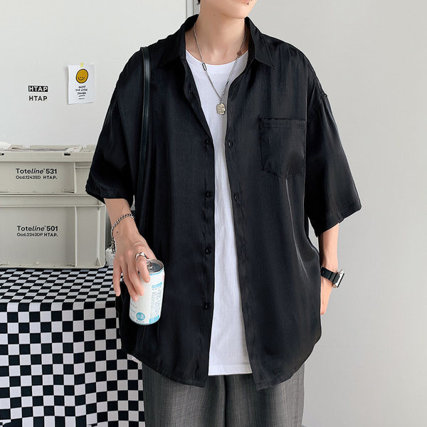 Vasaras vīriešu krekls ar spīdīgu efektu