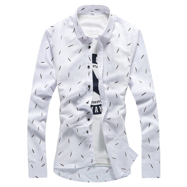 Pikkade varrukatega ja aplikatsiooniga meeste särk