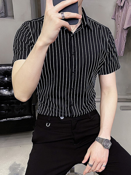 Triibuline meeste särk lühikeste varrukate ja nööpidega mitmes värvitoonis