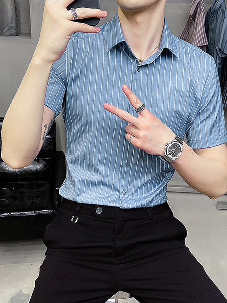 Triibuline meeste särk lühikeste varrukate ja nööpidega mitmes värvitoonis