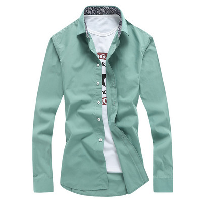 Meeste pikkade varrukatega särk ja aplikatsiooniga lilled krael