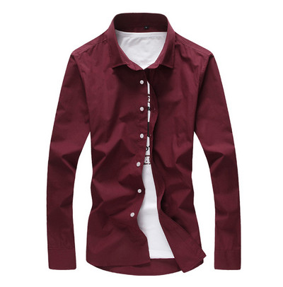 Meeste pikkade varrukatega särk ja aplikatsiooniga lilled krael