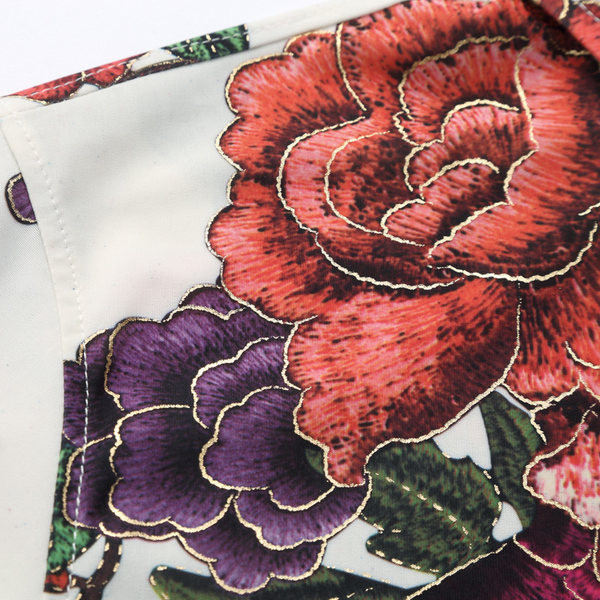 Moderns vīriešu krekls ar ziedu rakstu un īsām piedurknēm