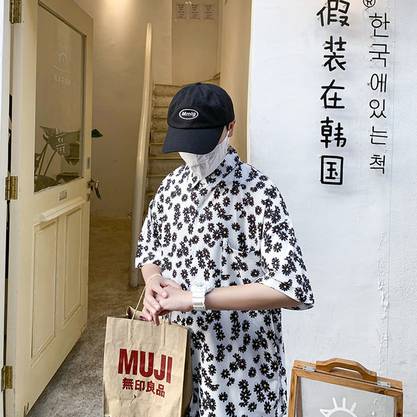 Ikdienas vīriešu krekls ar 3/4 piedurknēm un ziedu aplikāciju