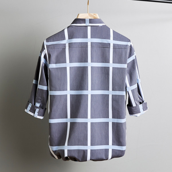 Suvine ruuduline nööpidega särk meestele