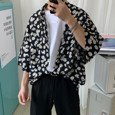 Vīriešu krekls ar 3/4 piedurknēm un aplikācijas margrietiņas