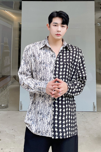 Vīriešu plats krekls ar klasisku apkakli un garām piedurknēm melnā krāsā