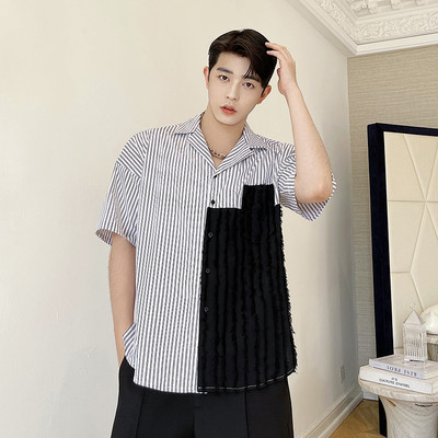 Klassikalise krae ja nööpidega lai meeste särk