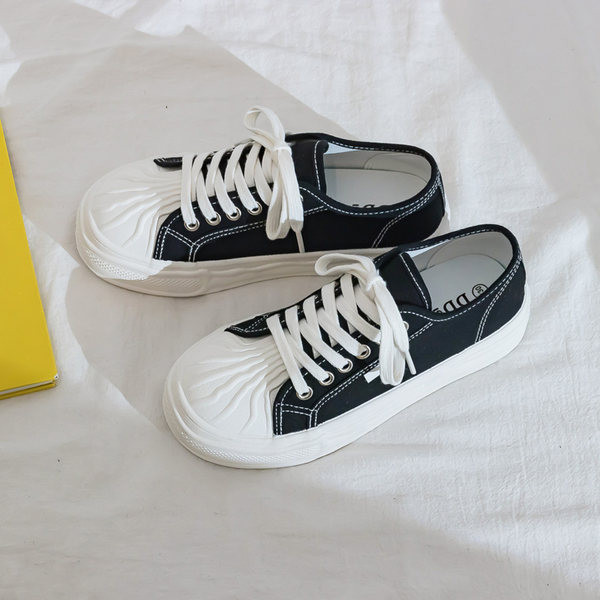 Ženske casual tenisice jednobojni model sa vezicama