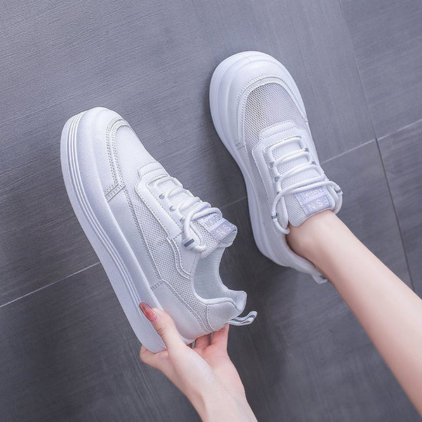 Kahes värvitoonis lipsudega naiste tossud