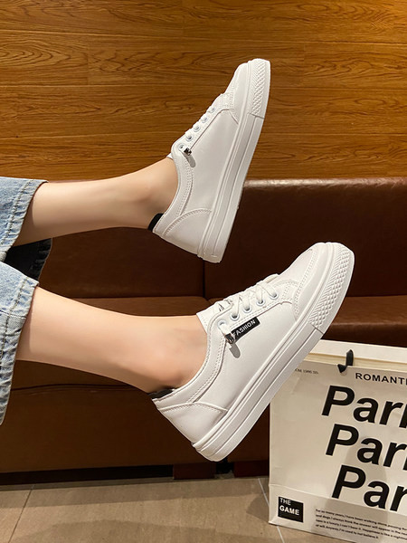 Γυναικεία casual αθλητικά παπούτσια με επίπεδη σόλα