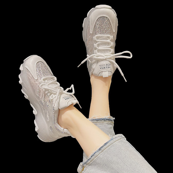 Γυναικεία πάνινα παπούτσια με κορδόνια και διακοσμητικές πέτρες σε τρία χρώματα