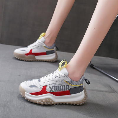 Kahes värvitoonis paelte ja kirjadega suvised naiste tossud