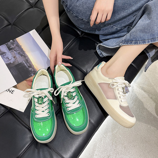 Uus mudel kivikeste ja lameda tallaga naiste tossud