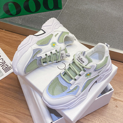 Novi model ljetnih tenisica od mrežaste tkanine