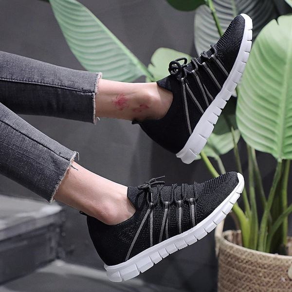 Jauns unisex kedu modelis ar šņorēm trīs krāsās