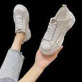 Sieviešu ikdienas apavi ar šņorēm un gumijas zoli