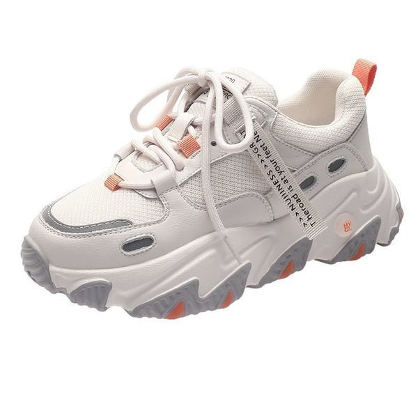 Jauns sieviešu kedu modelis ar šņorēm un raupju zoli - divas krāsas