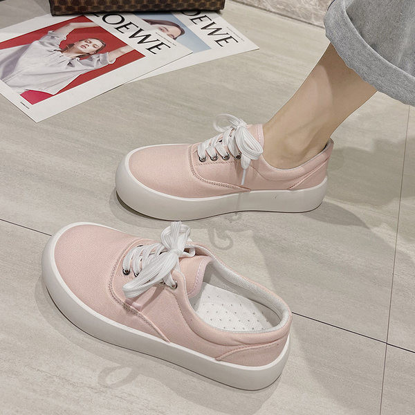 Naiste ühevärvilised tasase talla ja paeltega tossud