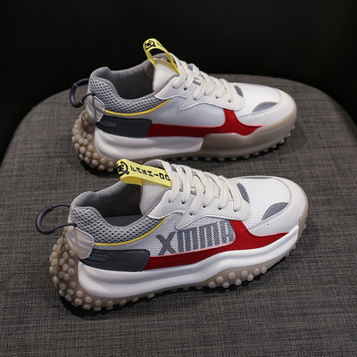 Novi model ženskih tenisica sa grubim đonom