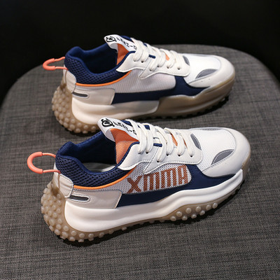 Novi model ženskih tenisica sa grubim đonom