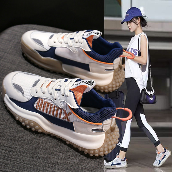 Novi model ženskih tenisica sa grubim đonom