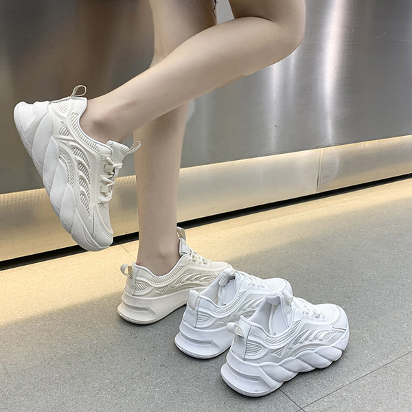 Jauns pavasara-vasaras kedu modelis no eko ādas un sieta auduma