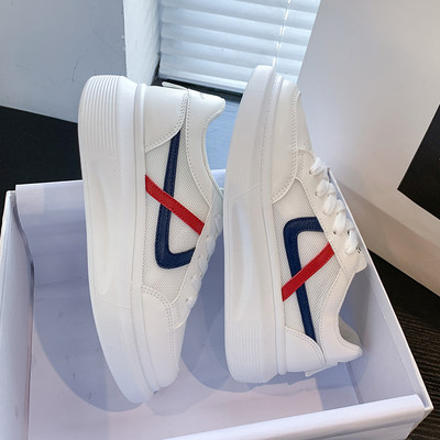 Jauns sieviešu elpojošo mākslīgās ādas kedu modelis