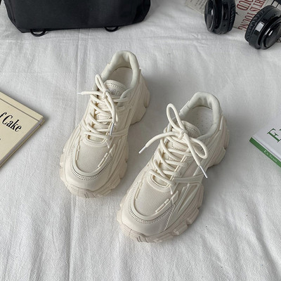 Sieviešu kedas ar šņorēm un rupju zoli četrās krāsās