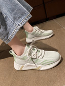 Hingavad suvised paeltega tekstiilist tossud