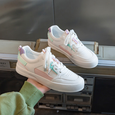 Naiste värvilised paeltega ökonahast tossud