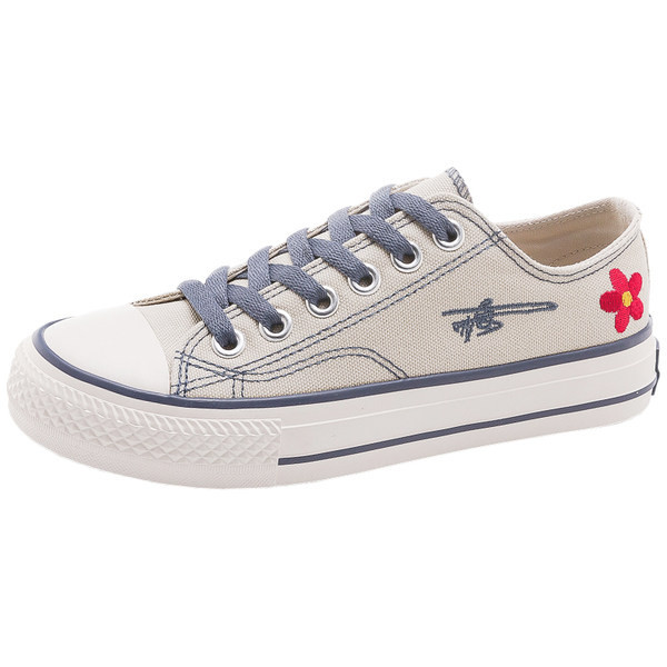 Ikdienas sieviešu kedas ar ziedu izšuvumiem