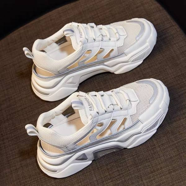 Sieviešu sporta kedas ar sietu un zoli 5 cm