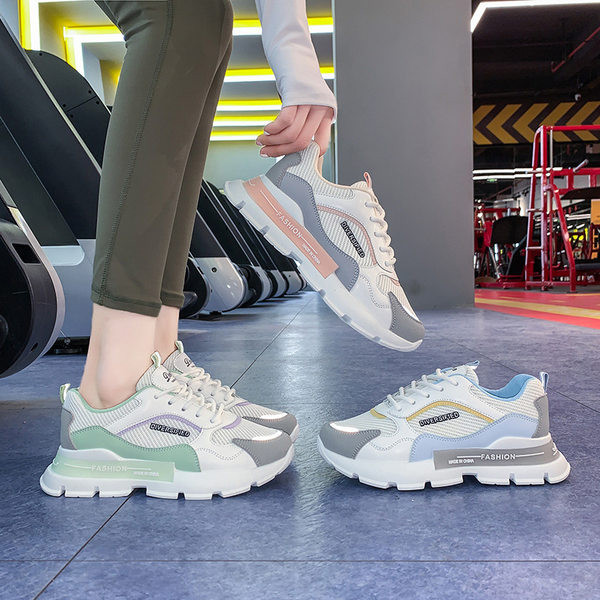 Ikdienas sieviešu kedas ar raupju zoli - trīs krāsās