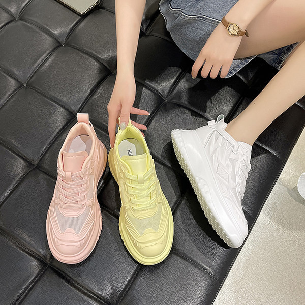 Naiste võrkkangaga hingavad tossud