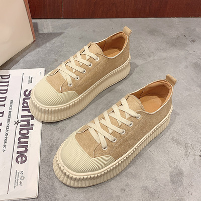 Novi model tekstilnih patika sa gumenim đonom