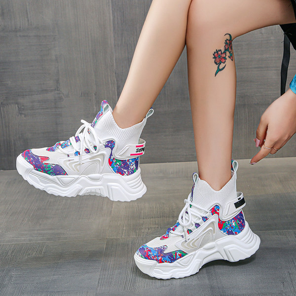 Värviliste motiividega naiste vabaaja tossud 5 cm