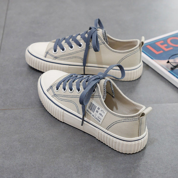 Ženske ležerne tenisice s grbom i kravatama