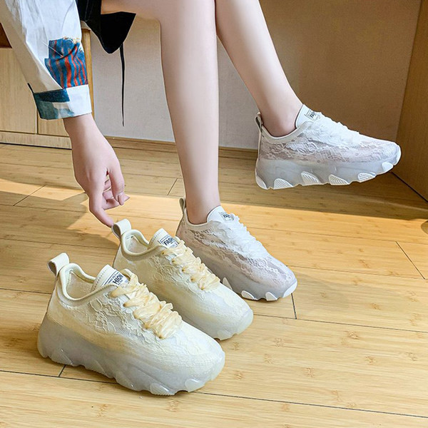 Uus mudel pitsi ja krobelise tallaga naiste tossud