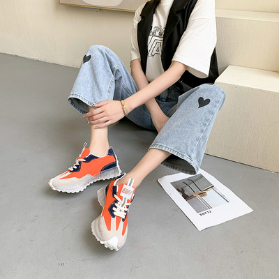 Sieviešu elpojošas kedas ar šņorēm - trīs krāsās