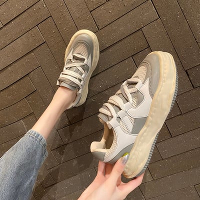 Hingavad naiste tossud 4,5 cm tallaga