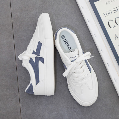 Naiste tossud, mis on valmistatud ökonahast tavalisest paeltega mudelist