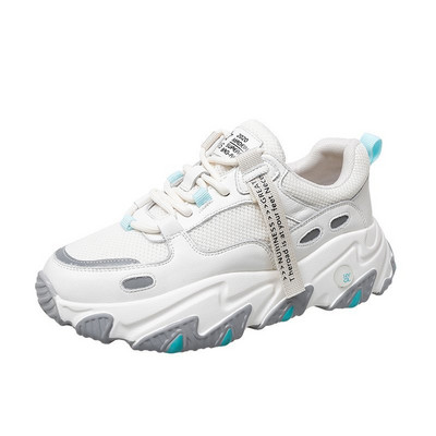 Αθλητικά και casual γυναικεία παπούτσια με τραχιά σόλα σε δύο χρώματα