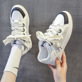 Novi model proljetnih tenisica sa vezicama