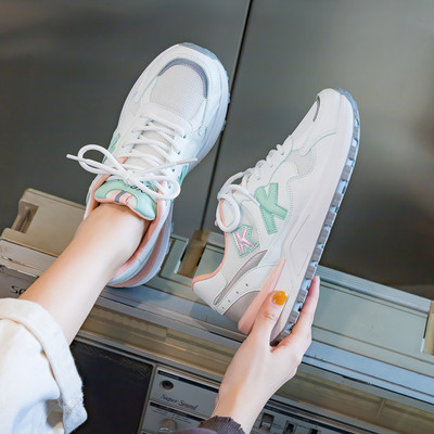 Ženske tenisice s grubim potplatom i vezicama-prozračne