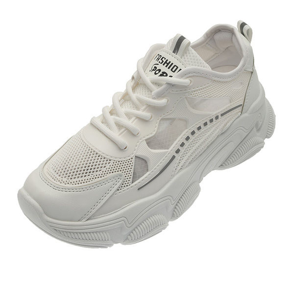 Naiste valged paeltega tossud