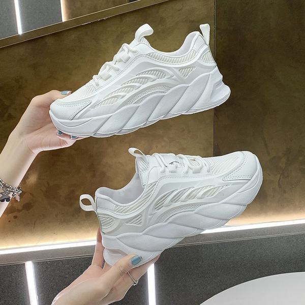 Ležerne tenisice s grubim potplatom u bijeloj i bež boji za žene