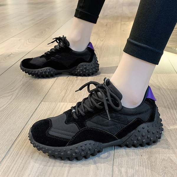 Jauns sieviešu kedu modelis no eko zamšādas un tekstila