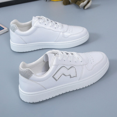 Naiste ökonahast tossud - valget värvi