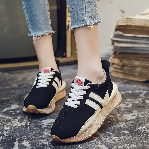 Öko-nahast ja kangast igapäevased tossud